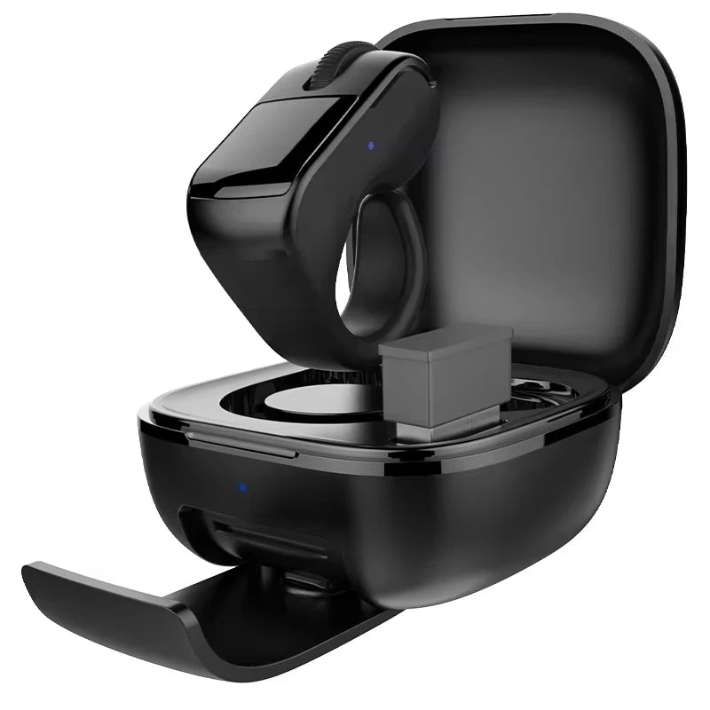 Bluetooth Dual-Mode Rechargeable Ring Mouse - Lightweight Remote Control for Selfie, Short Video, and Speech Applications