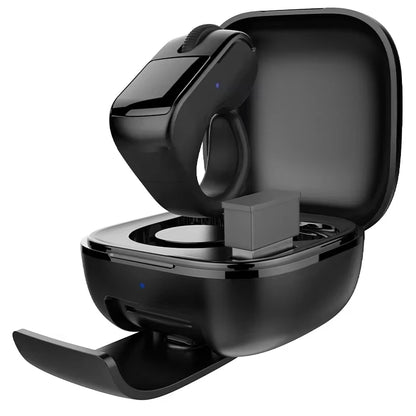 Bluetooth Dual-Mode Rechargeable Ring Mouse - Lightweight Remote Control for Selfie, Short Video, and Speech Applications