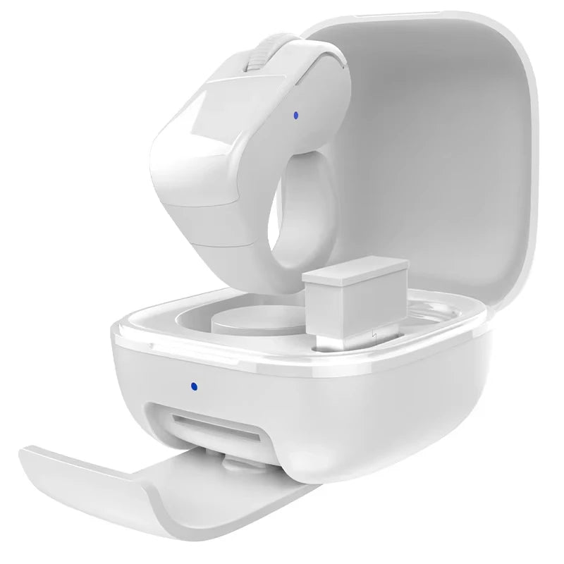 Bluetooth Dual-Mode Rechargeable Ring Mouse - Lightweight Remote Control for Selfie, Short Video, and Speech Applications